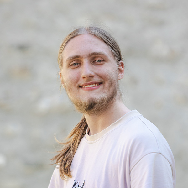 Leo-Raphael Steiner